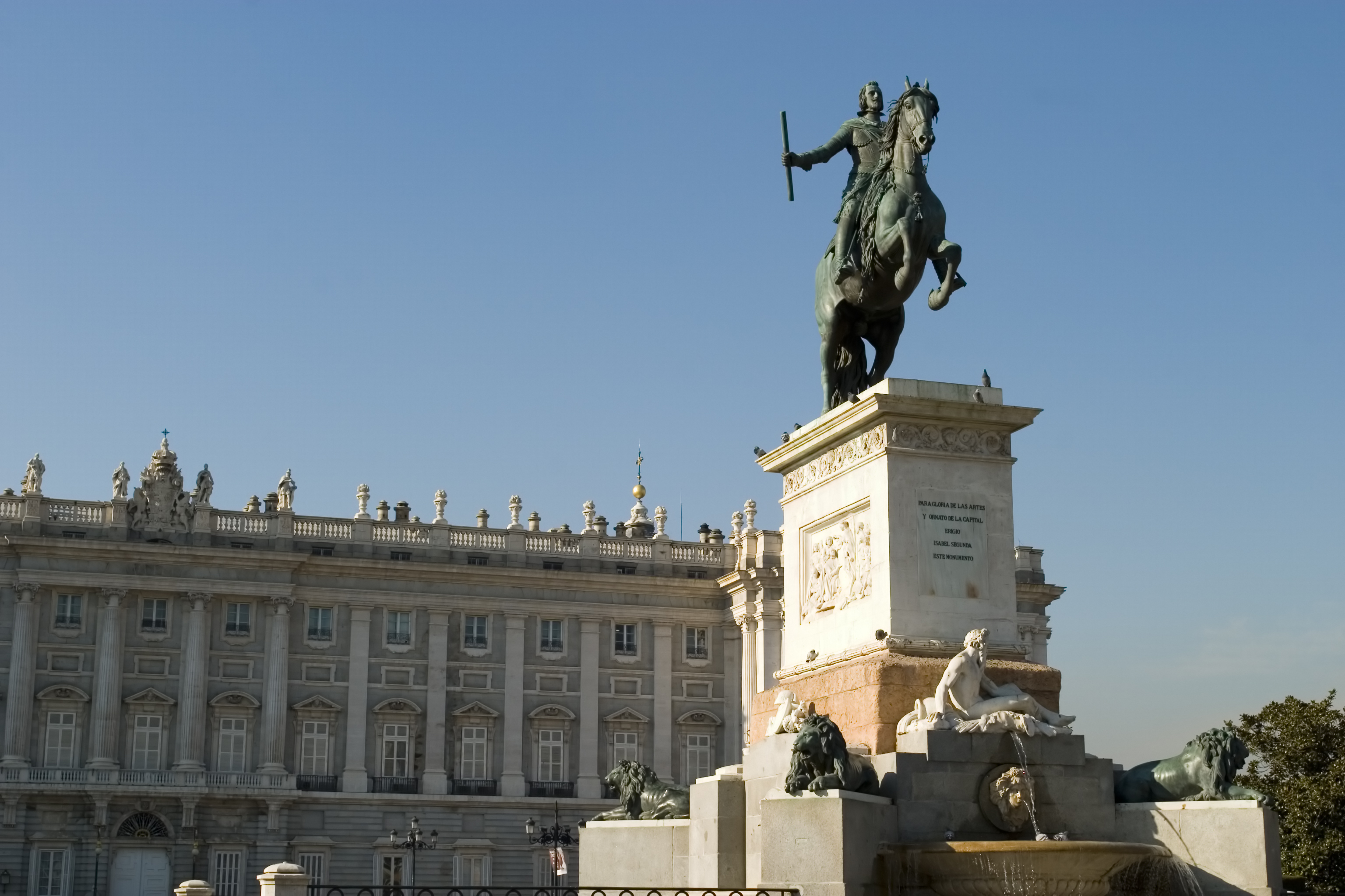 Royal Palace Statue of King, Madrid, Spain